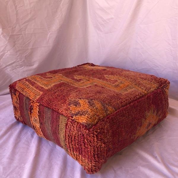 moroccan poufs